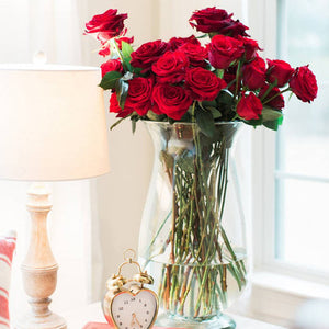 24 Luxury Long Stem Roses [Groupon Exclusive]